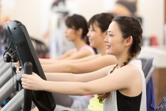 ルームバイクでトレーニング